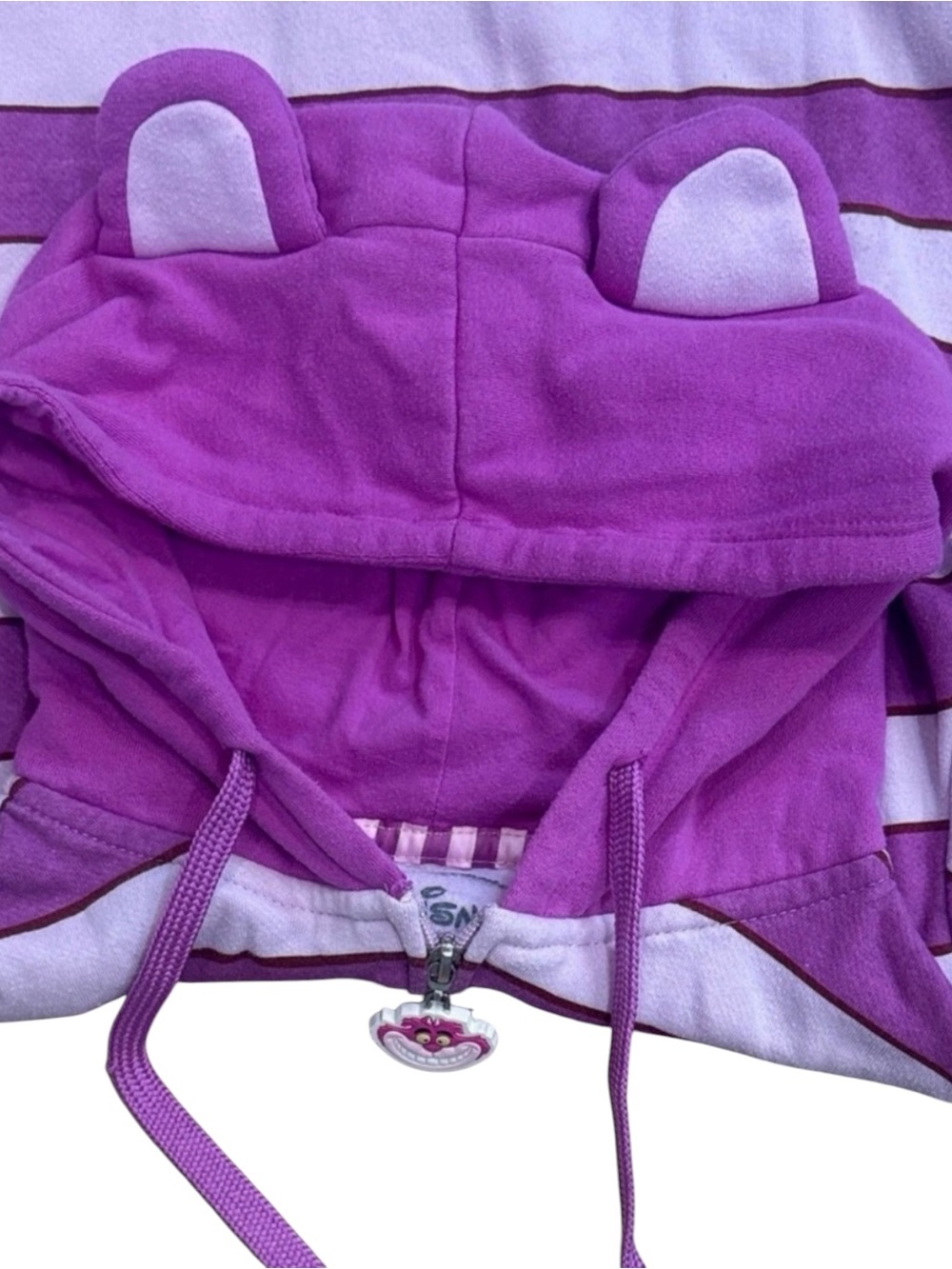 Disney ~ Striped Cheshire Zip-Up ~ Hood has Cheshire Cat Ears ~ Juniors Size XXL - Picture 3 of 8